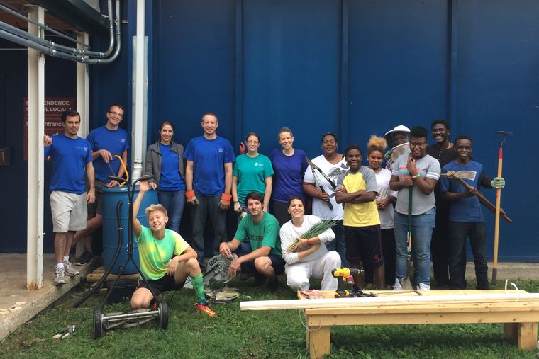 GWWO Participates in Green Apple Day of Service 2016